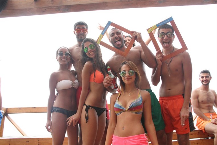Cyan Beach Bar on Sunday